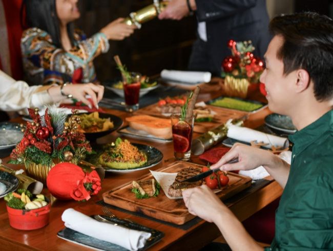 NEW YEAR’S EVE DINNER